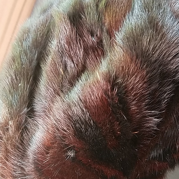 Mink hat - Picture 3 of 3